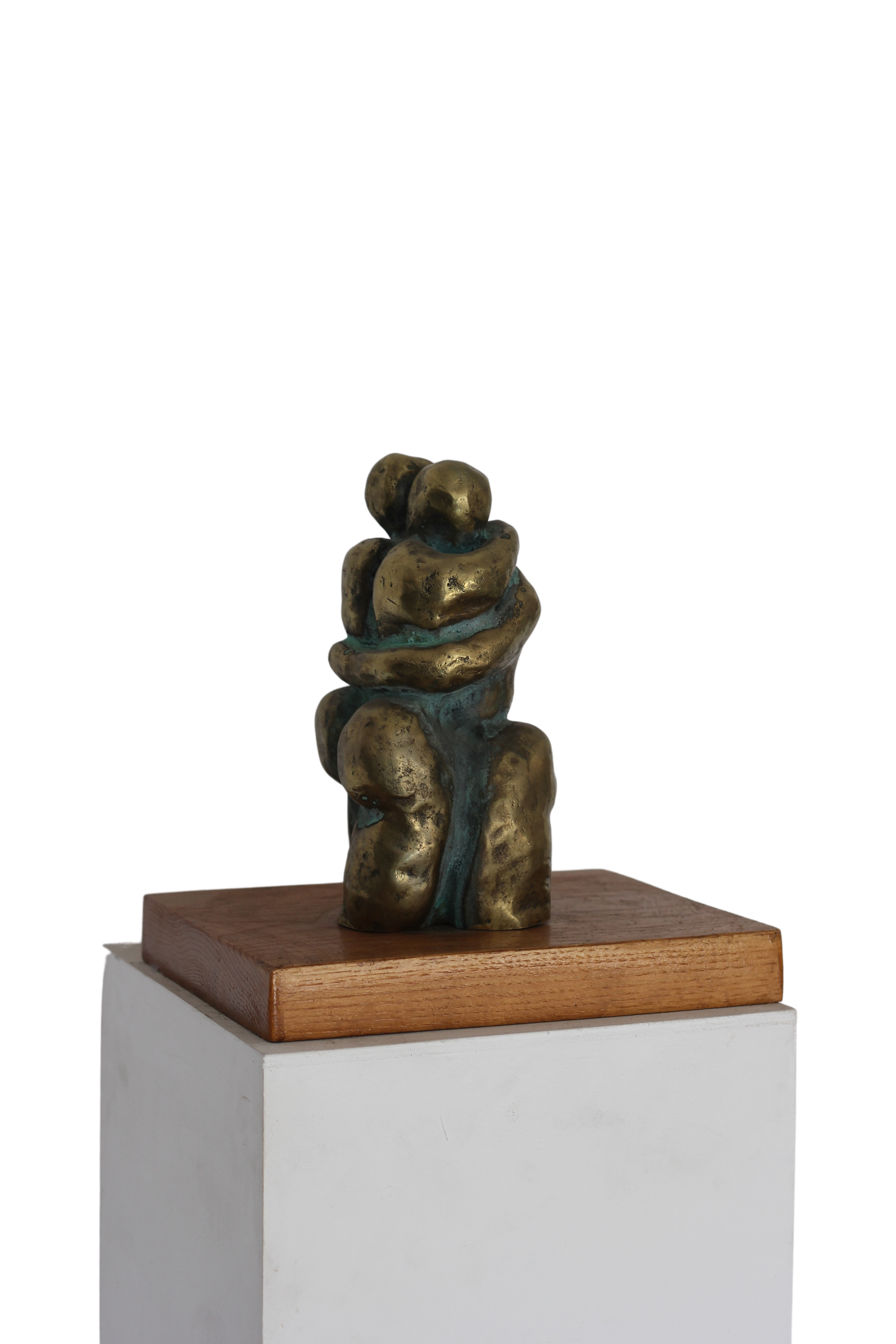 Sculpture by Feride Managadze